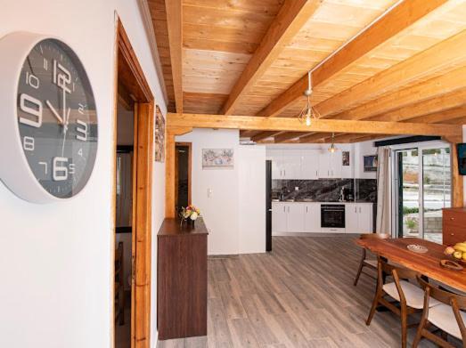 Christos Appartments Lazaráta エクステリア 写真