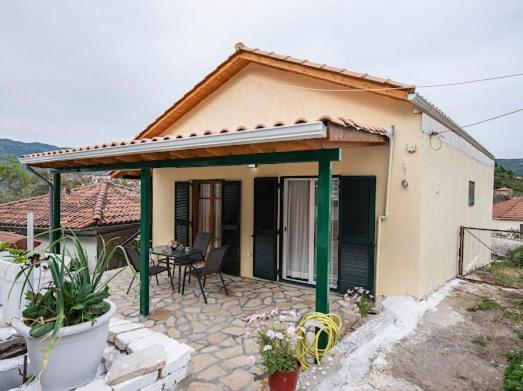Christos Appartments Lazaráta エクステリア 写真